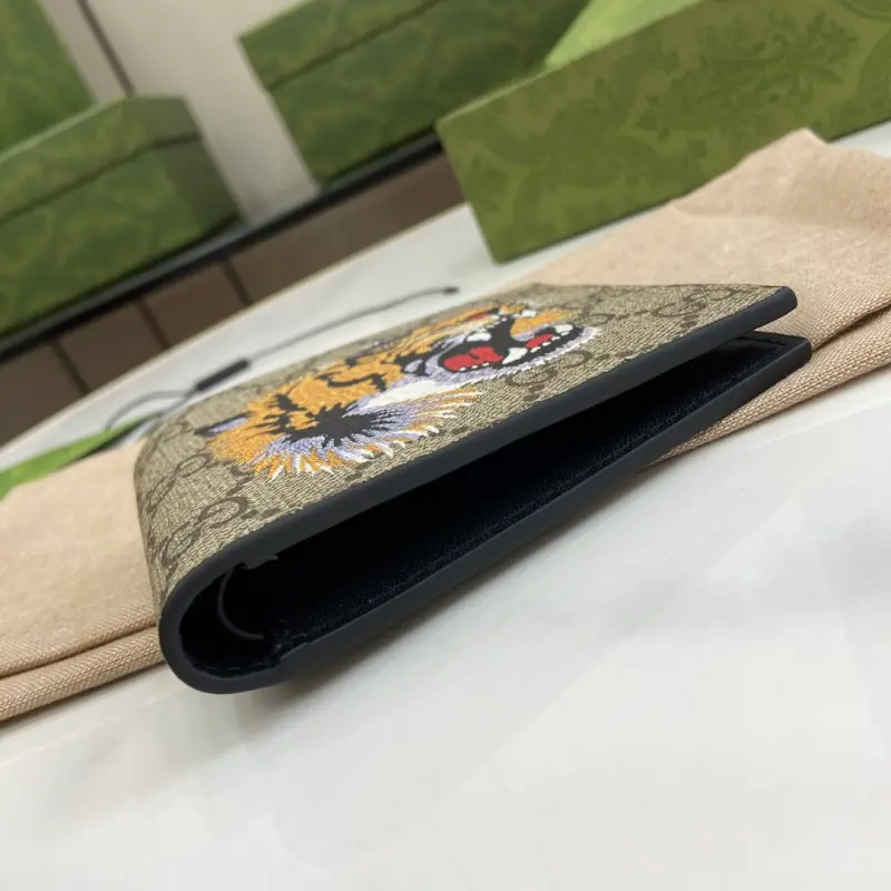 451268 CM 3 High-Quality Bags - Image 4