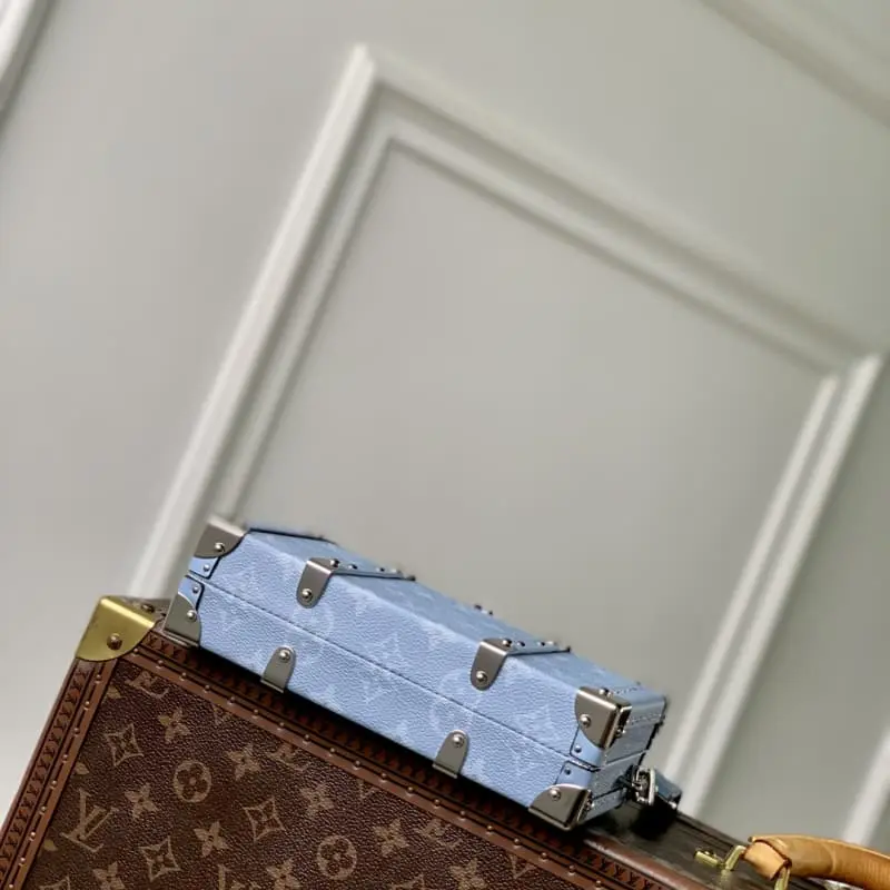 M13562 12.3x6x21.5cm High Quality Bags - Image 4