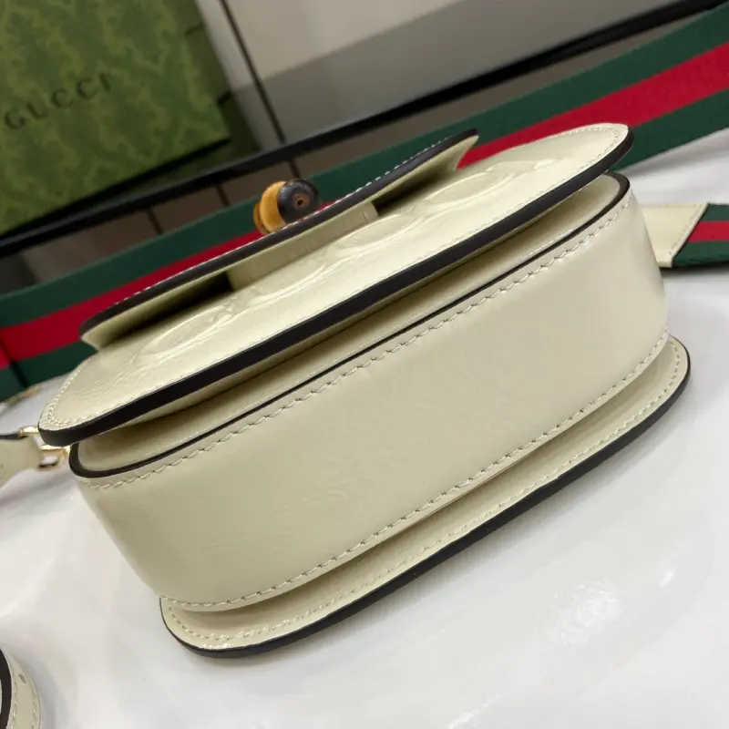 786482 CM 5 High-Quality Bags - Image 4