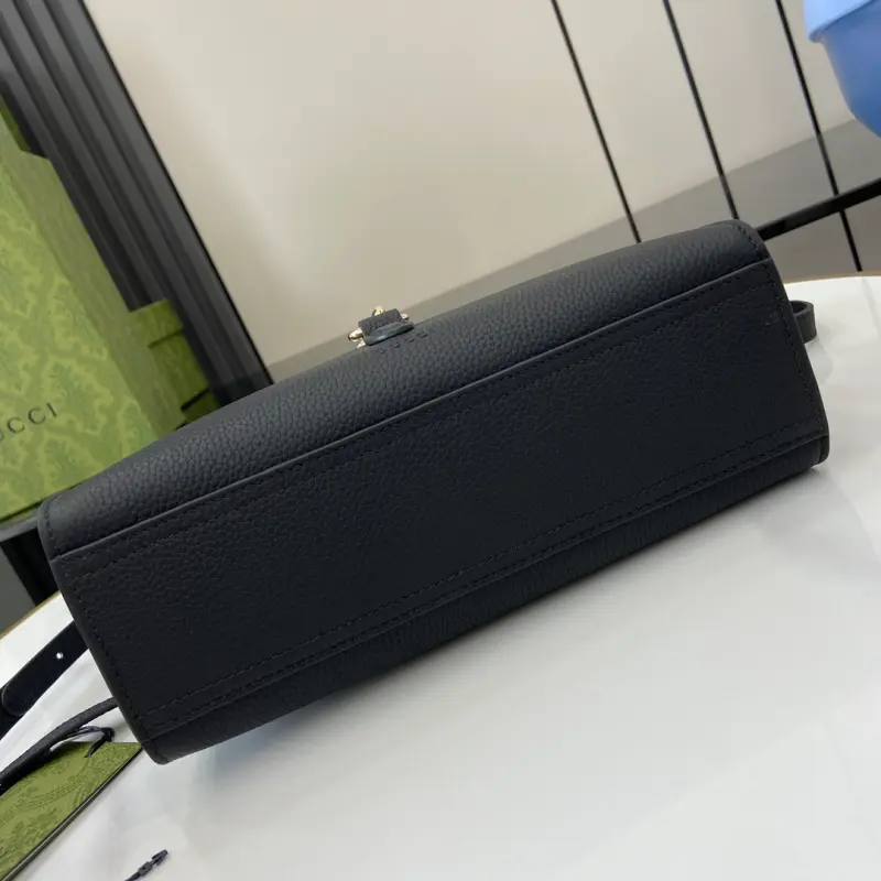 795349 CM 2 High-Quality Bags - Image 4