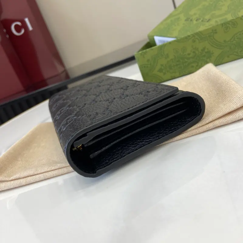 815922 CM 2 High-Quality Bags - Image 4