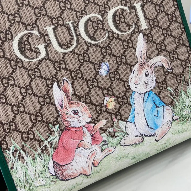 605614 CM 5 High-Quality Bags - Image 4