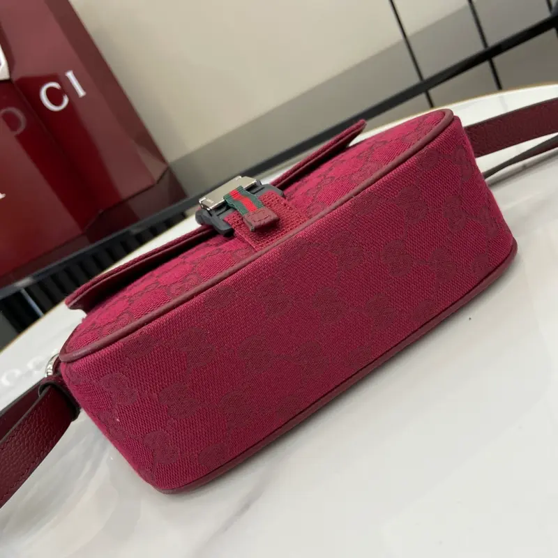 802100 CM 1 High-Quality Bags - Image 4