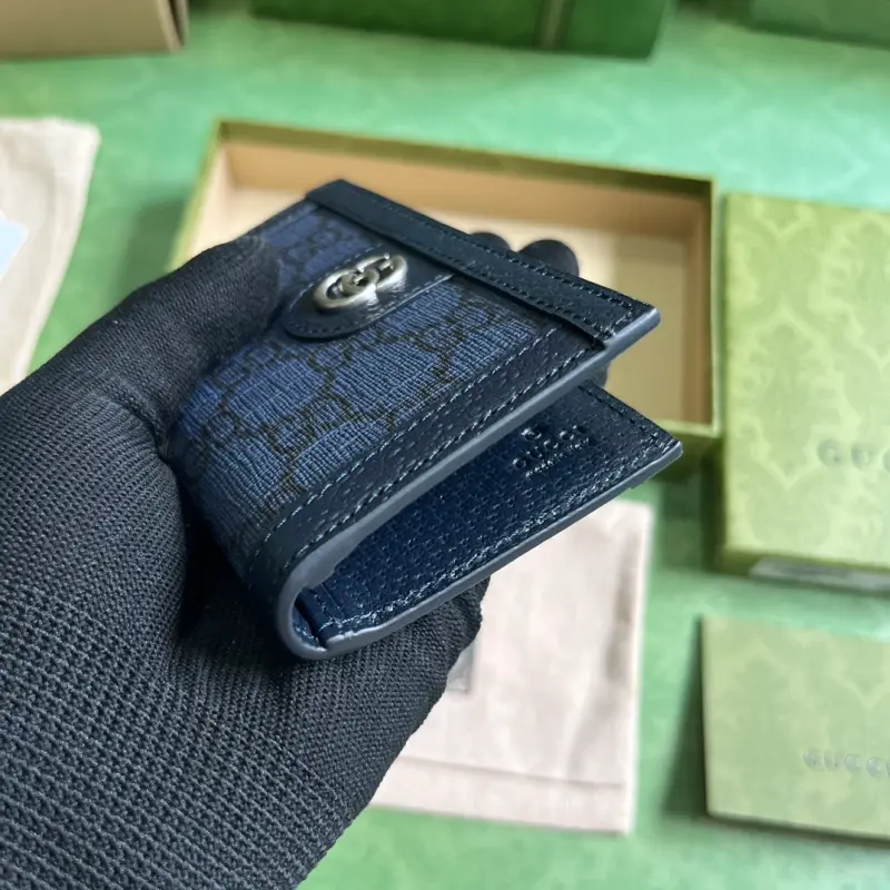 734943 CM 1 High-Quality Bags - Image 4