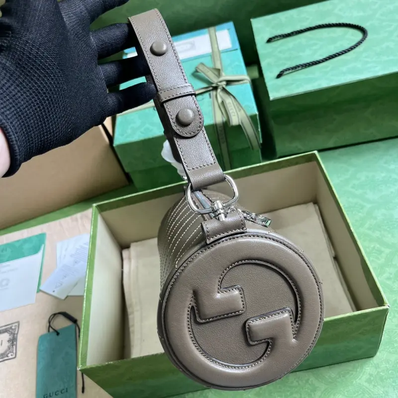 760169 CM 3 High-Quality Bags - Image 4