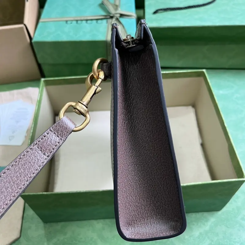 760243 CM 2 High-Quality Bags - Image 4