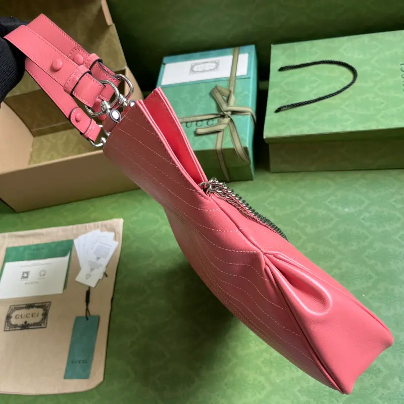 751516 CM 9 High-Quality Bags - Image 4