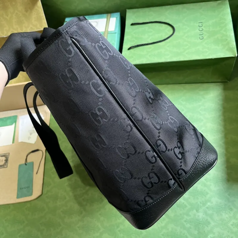 746037 High-Quality Bags - Image 4