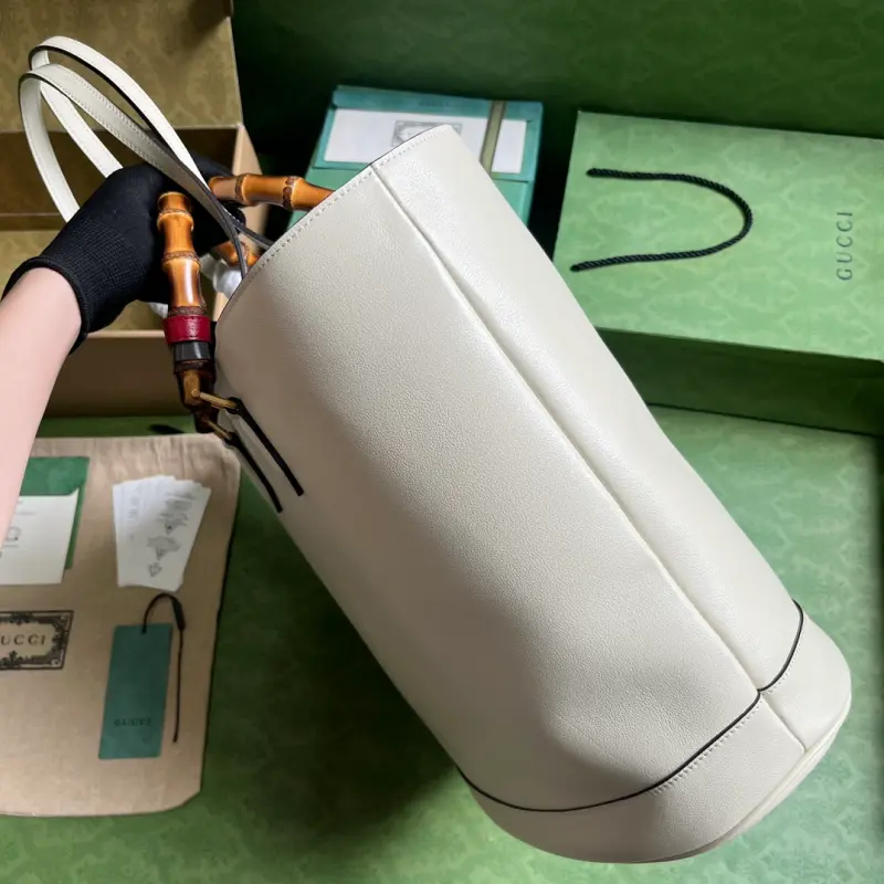 746270 CM 1 High-Quality Bags - Image 4