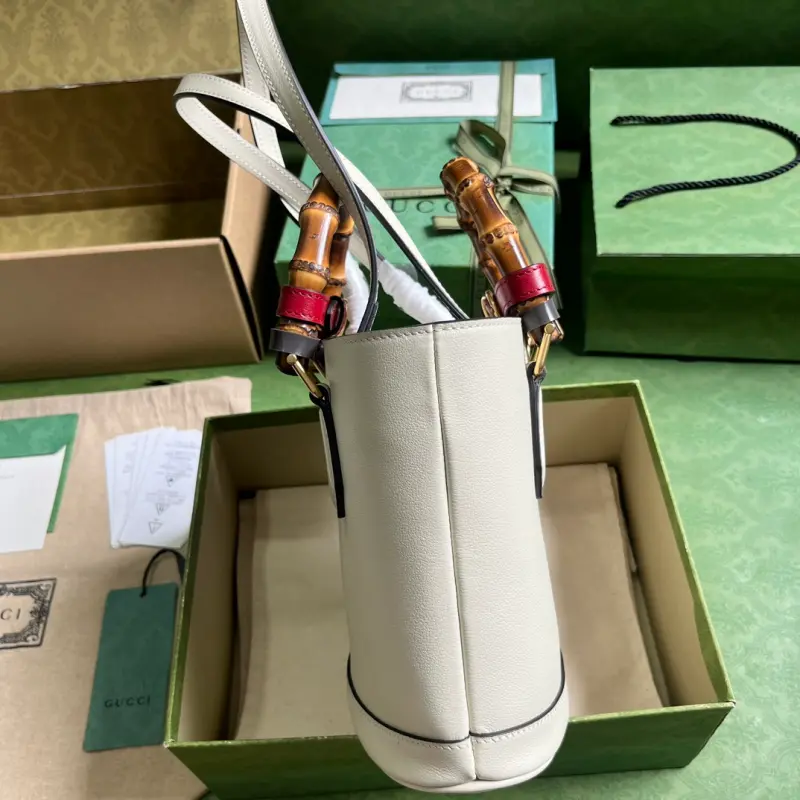 750396 CM 1 High-Quality Bags - Image 4