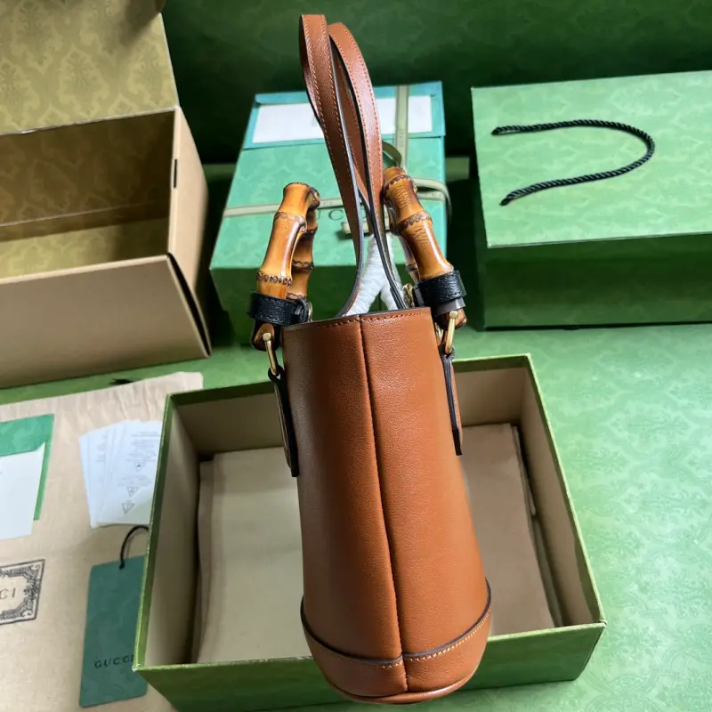 750396 CM 2 High-Quality Bags - Image 4