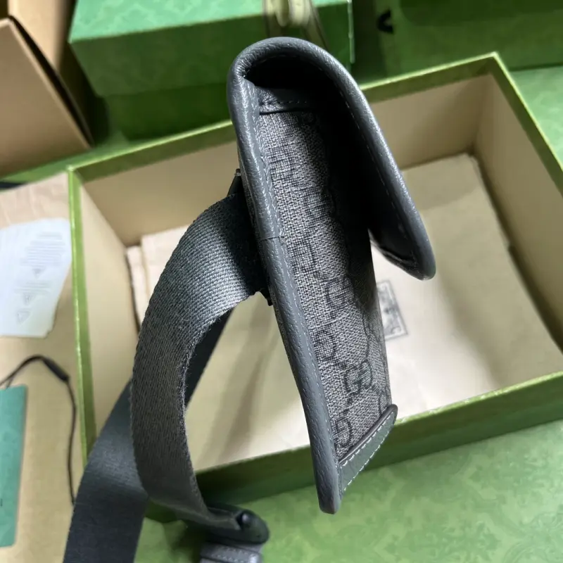 752597 CM 2 High-Quality Bags - Image 4