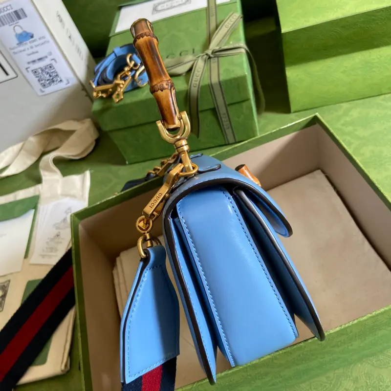 675797 CM 13 High-Quality Bags - Image 4