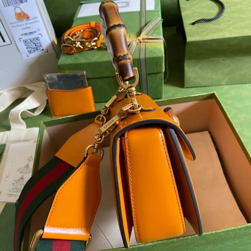 675797 CM 14 High-Quality Bags - Image 4