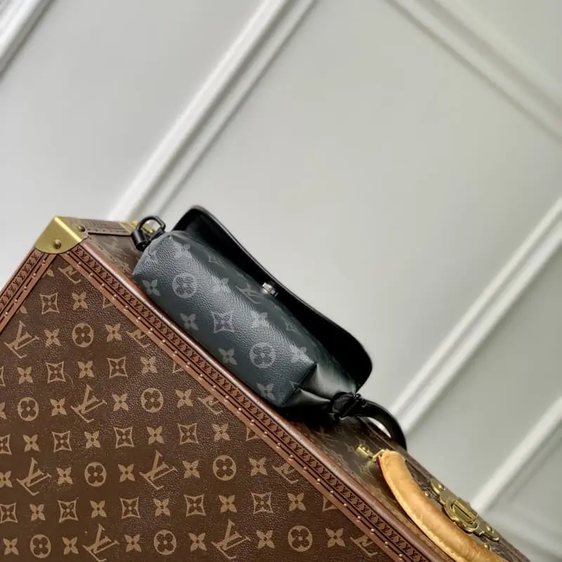 M12806 16x5x22.5cm High Quality Bags - Image 4