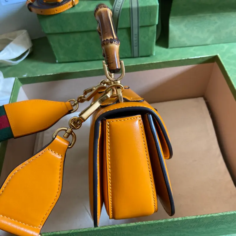 686864 CM 4 High-Quality Bags - Image 4