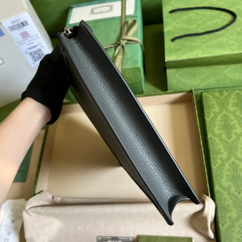 674078 CM 1 High-Quality Bags - Image 4