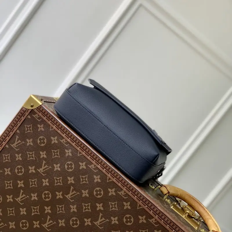 M11600 23.5x18x7cm High Quality Bags - Image 4