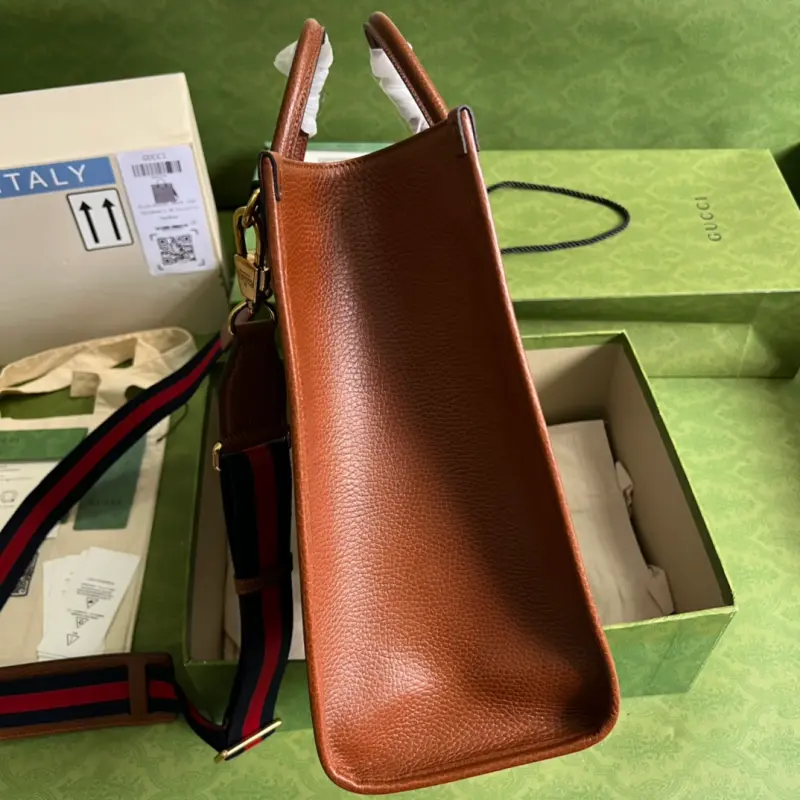 674148 CM 1 High-Quality Bags - Image 4