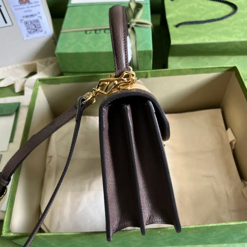 651055 CM 1 High-Quality Bags - Image 4