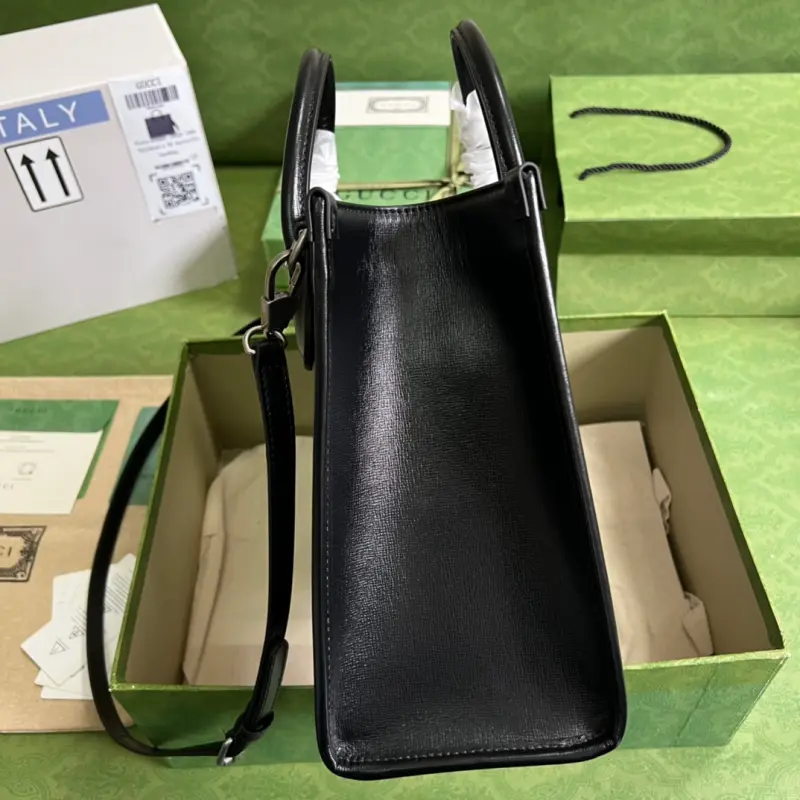 659983 CM 1 High-Quality Bags - Image 4