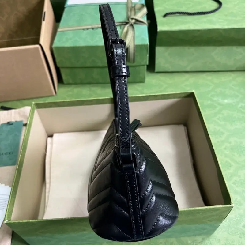 739166 CM 3 High-Quality Bags - Image 4