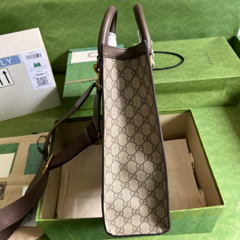 724685 CM 1 High-Quality Bags - Image 4