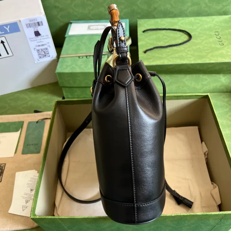 724652 CM 1 High-Quality Bags - Image 4