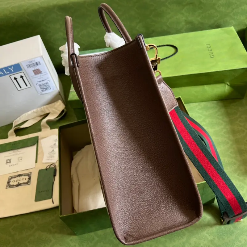 678839 CM 2 High-Quality Bags - Image 4