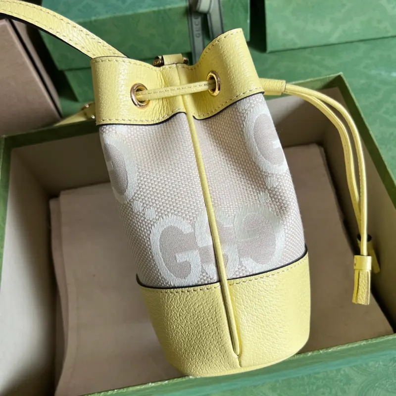 550620 CM 3 High-Quality Bags - Image 4