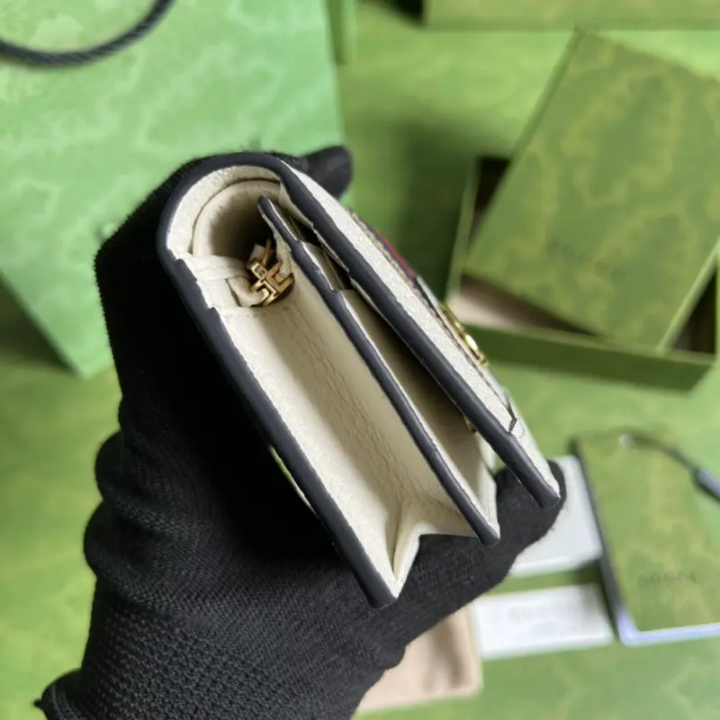 523155 CM 7 High-Quality Bags - Image 4