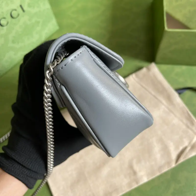 476433 CM 5 High-Quality Bags - Image 4