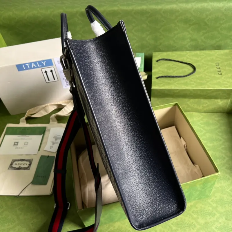 674155 CM 4 High-Quality Bags - Image 4