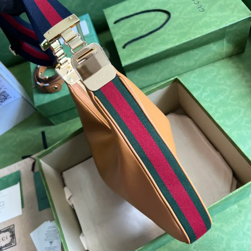 702823 CM 3 High-Quality Bags - Image 4