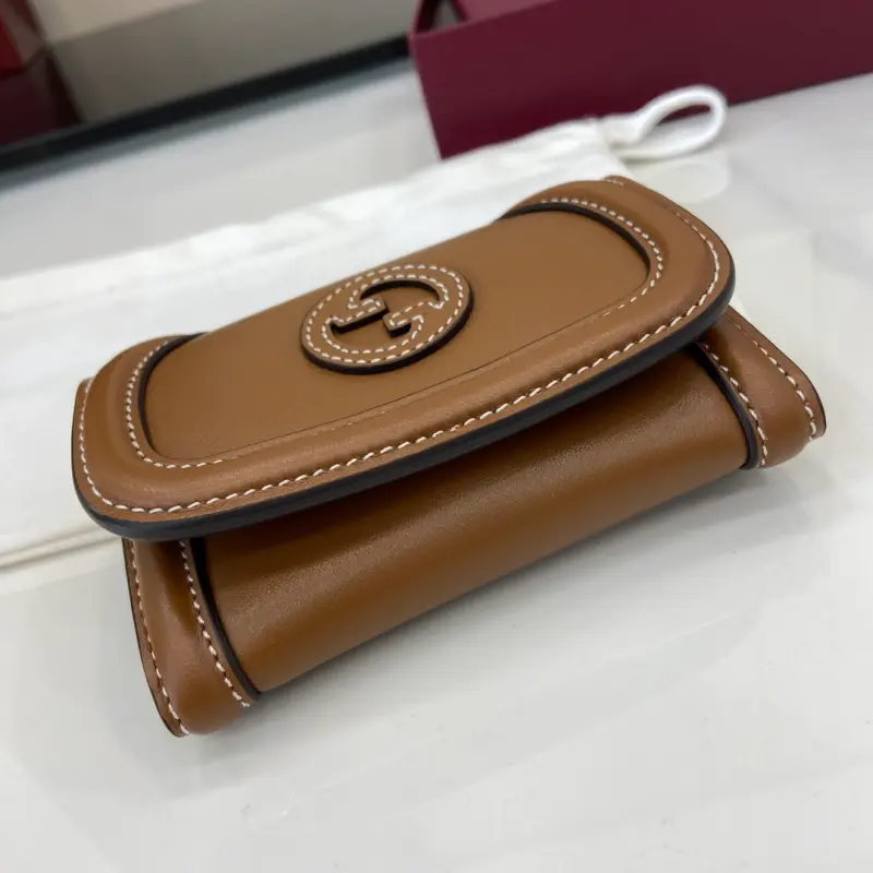 818811 High-Quality Bags - Image 4