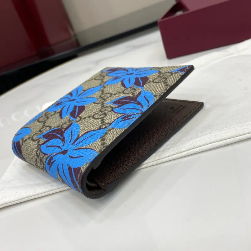 841146 CM 1 High-Quality Bags - Image 4