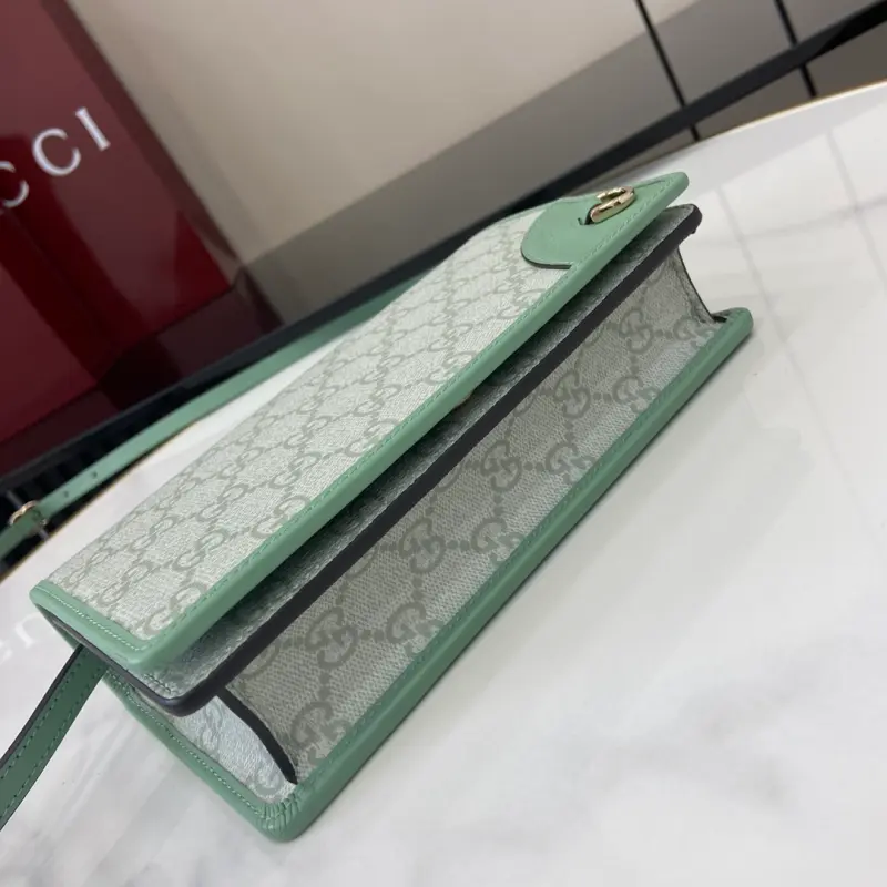 820688 CM 3 High-Quality Bags - Image 4