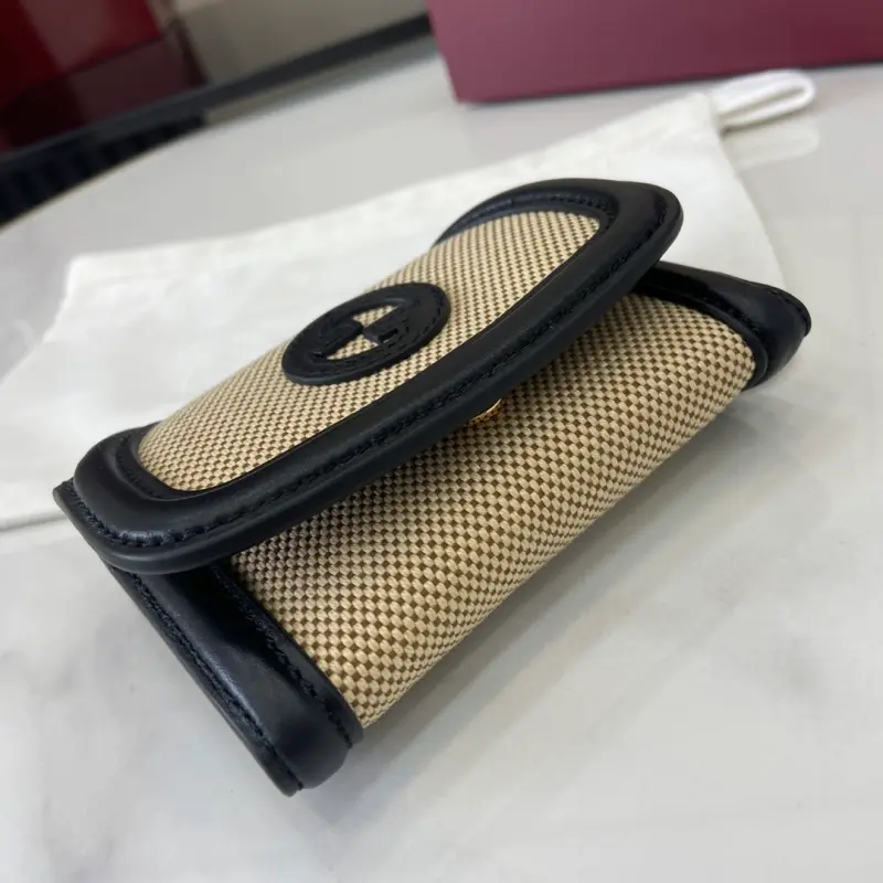 818795 High-Quality Bags - Image 4