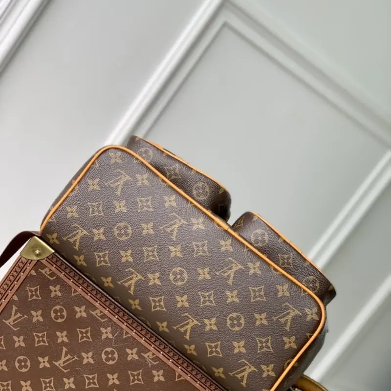 M14015 40x17x34cm High Quality Bags - Image 4