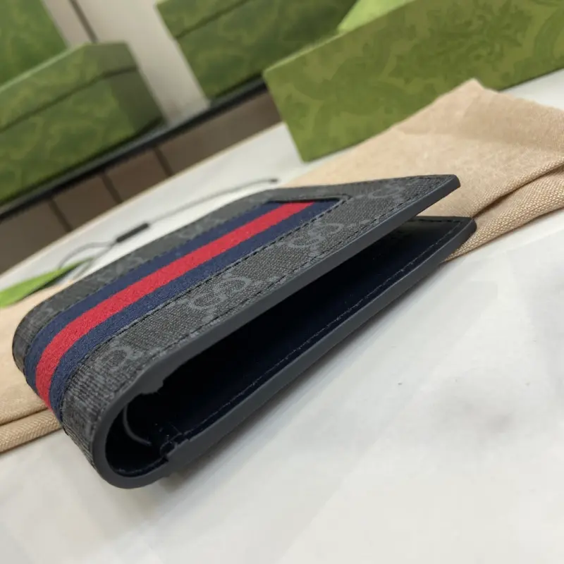 408827 CM 1 High-Quality Bags - Image 4