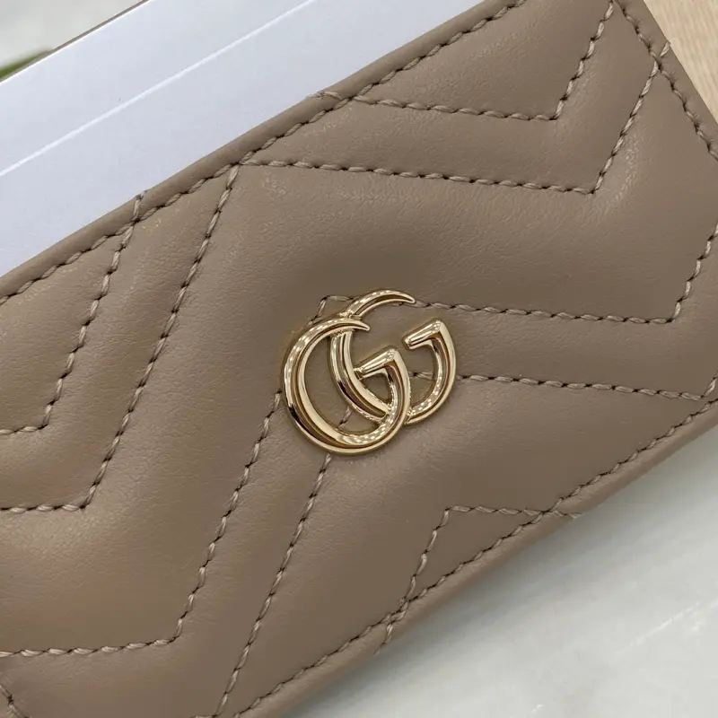 443127 CM 1 High-Quality Bags - Image 4