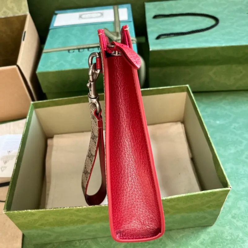 768255 CM 3 High-Quality Bags - Image 4