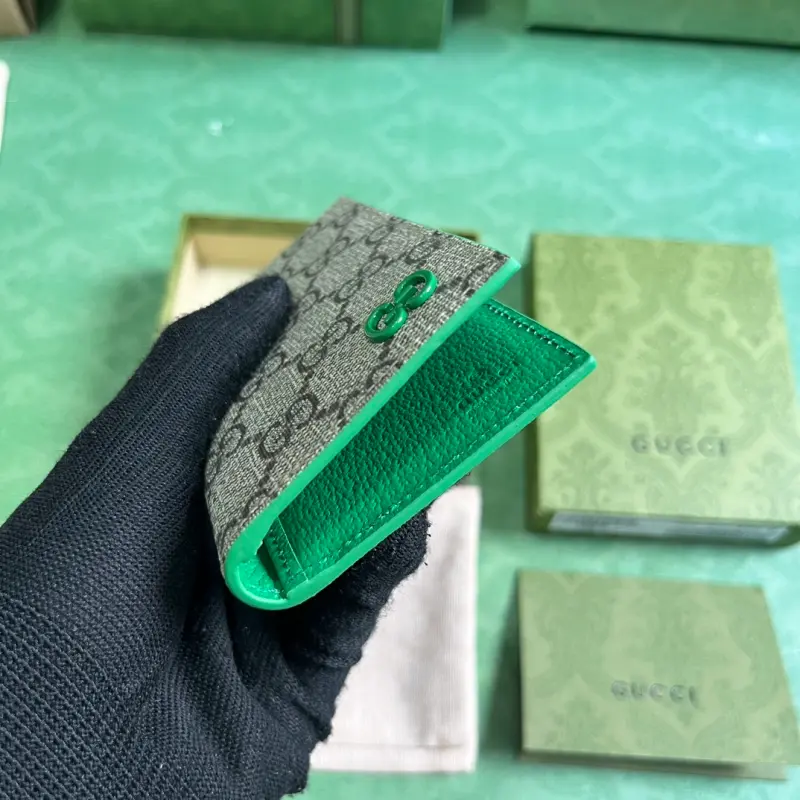 768249 CM 4 High-Quality Bags - Image 4