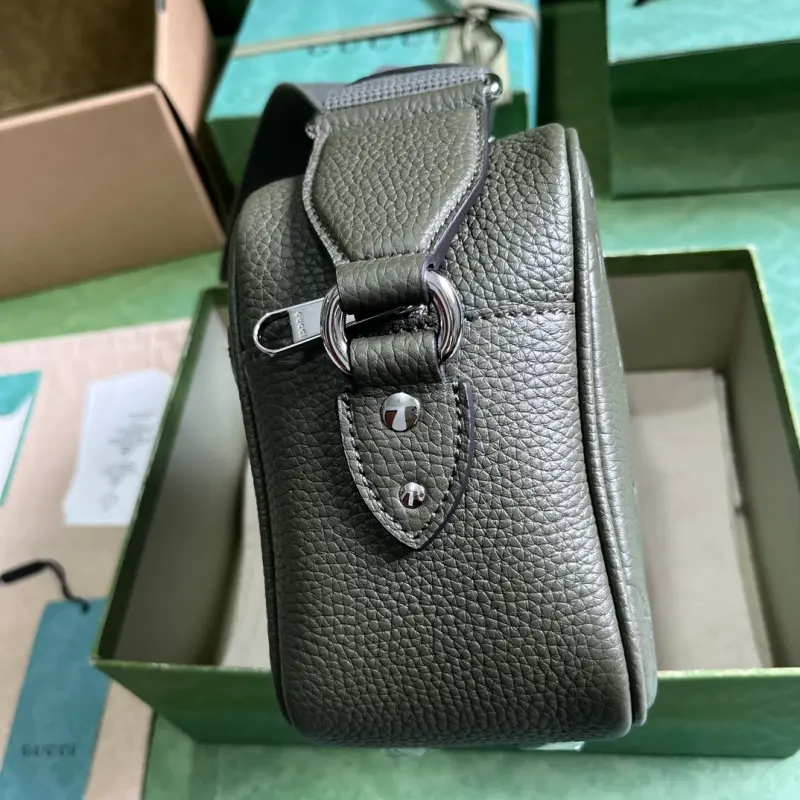 766946 CM 2 High-Quality Bags - Image 4