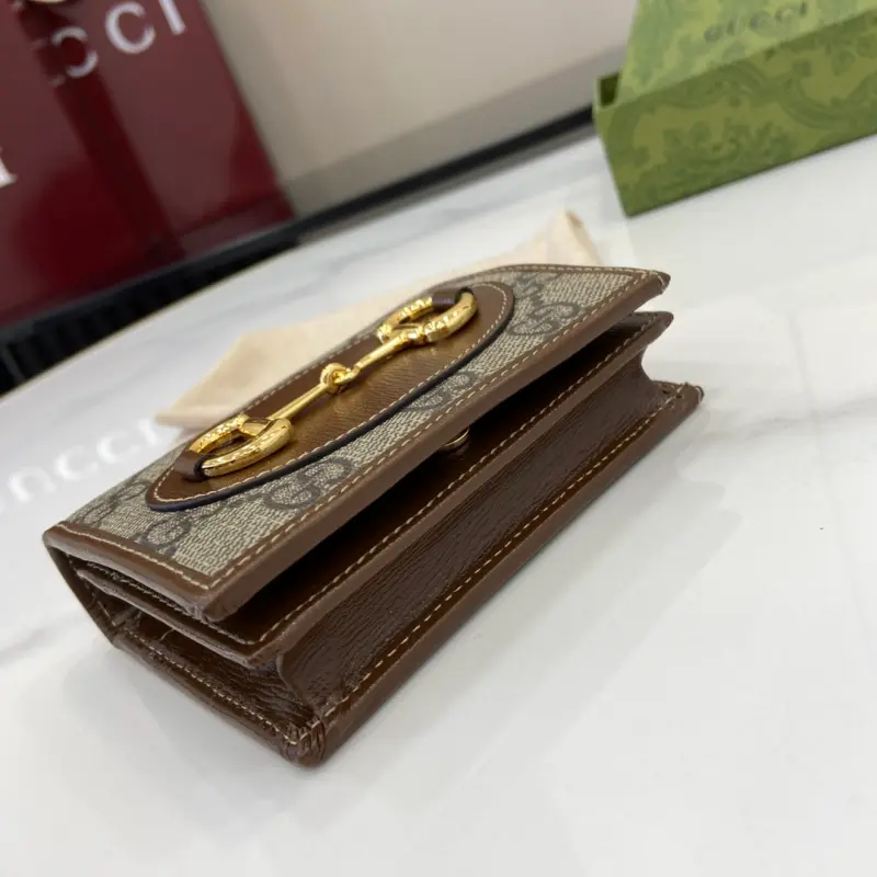 621887 CM 3 High-Quality Bags - Image 4