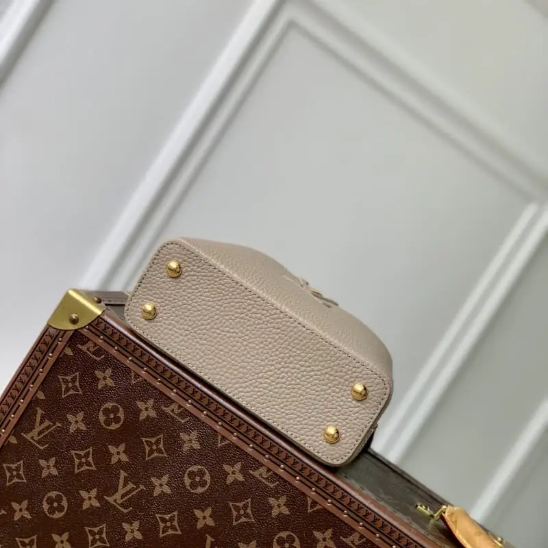 M24727 Light BrownMini 21x13.6x8cm High Quality Bags - Image 4