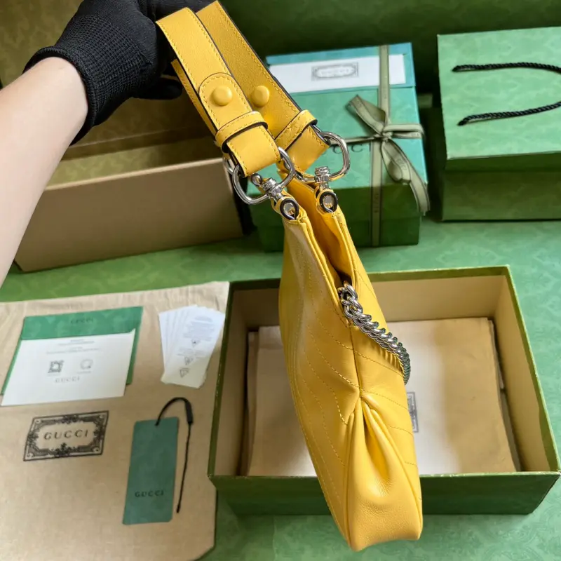 751518 CM 3 High-Quality Bags - Image 4