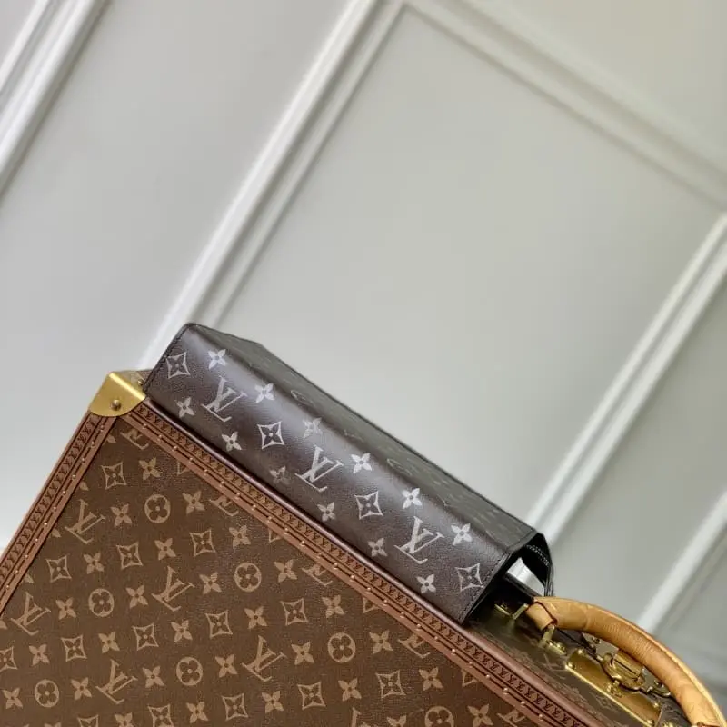 M11764 27x21x6cm High Quality Bags - Image 4