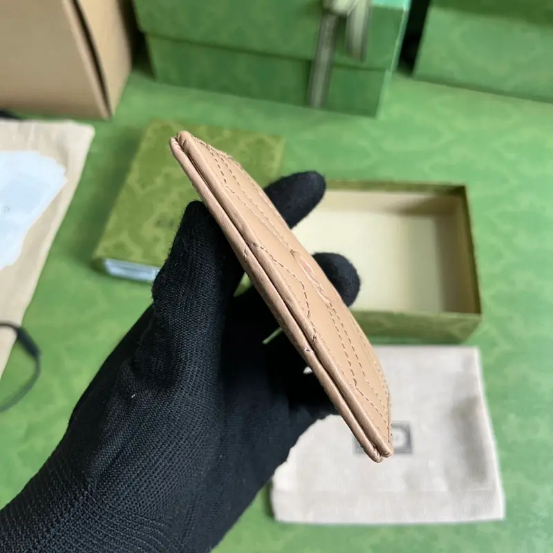 443127 CM 6 High-Quality Bags - Image 4