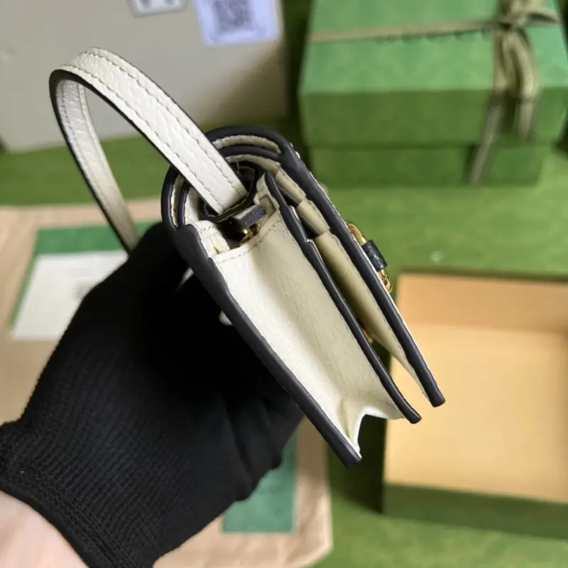 702248 High-Quality Bags - Image 4